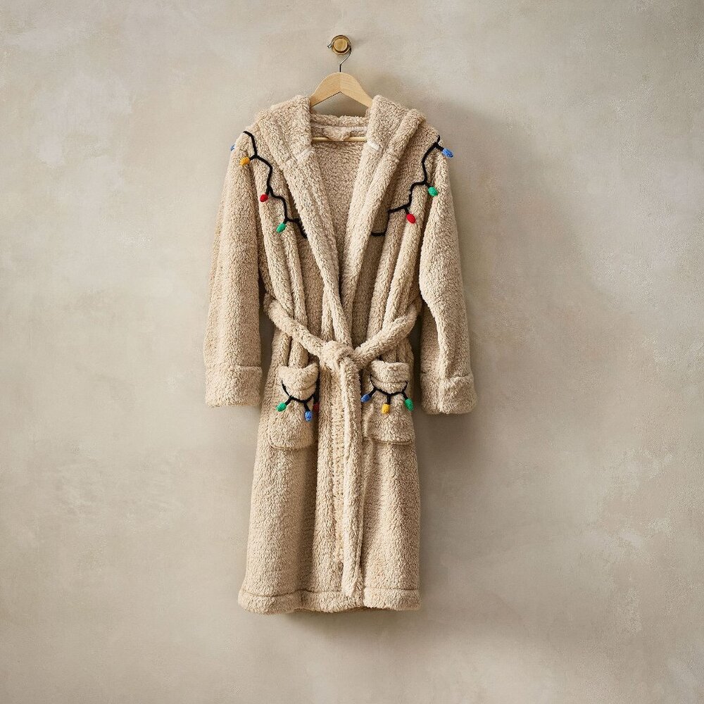 Pottery Barn Brown Dog with Christmas String Lights Hooded Robe Size Small NEW